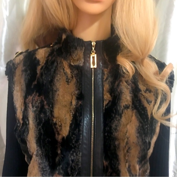 ST. JOHN BLACK LEATHER AND 80% WOOL JACKET - Picture 1 of 13